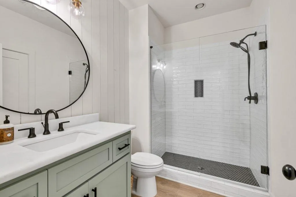 Buford, Georgia 30518, United States, 5 Bedrooms Bedrooms, ,4 BathroomsBathrooms,Residential,Active,142179