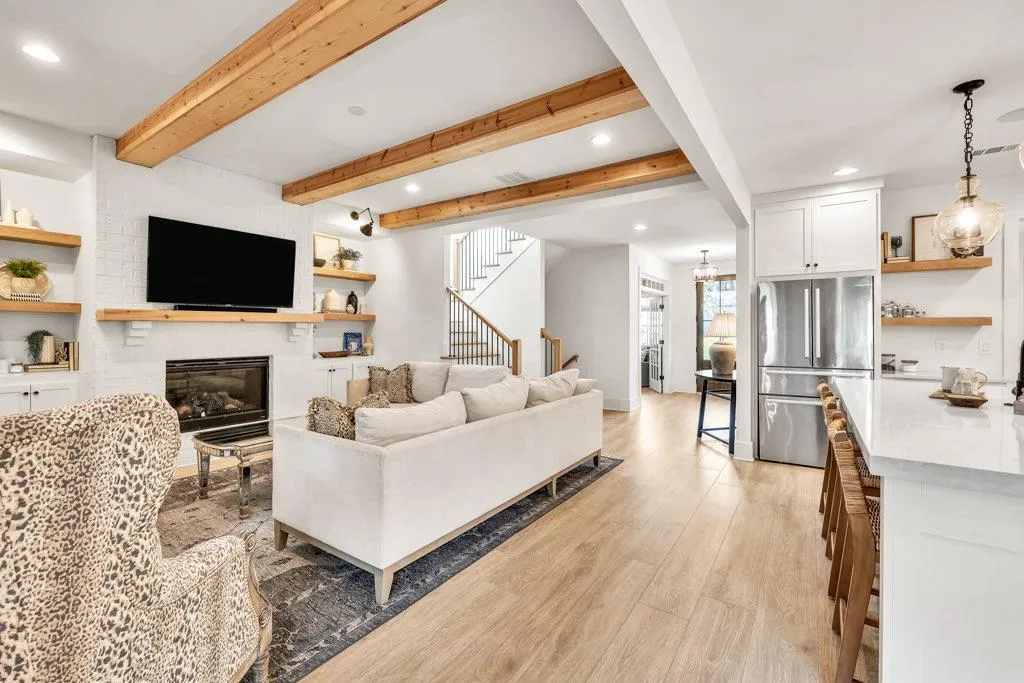 Buford, Georgia 30518, United States, 5 Bedrooms Bedrooms, ,4 BathroomsBathrooms,Residential,Active,142179