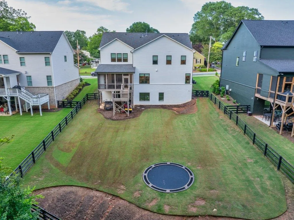 Buford, Georgia 30518, United States, 5 Bedrooms Bedrooms, ,4 BathroomsBathrooms,Residential,Active,142179