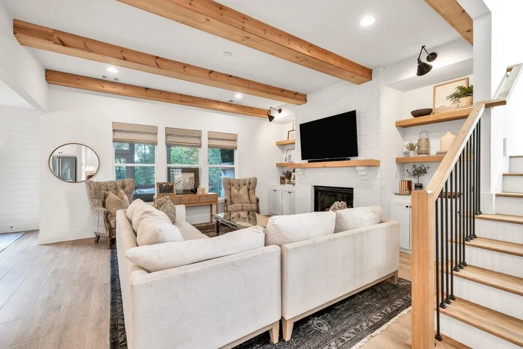 Buford, Georgia 30518, United States, 5 Bedrooms Bedrooms, ,4 BathroomsBathrooms,Residential,Active,142179