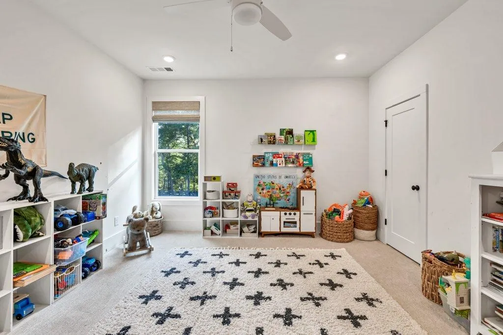 Buford, Georgia 30518, United States, 5 Bedrooms Bedrooms, ,4 BathroomsBathrooms,Residential,Active,142179