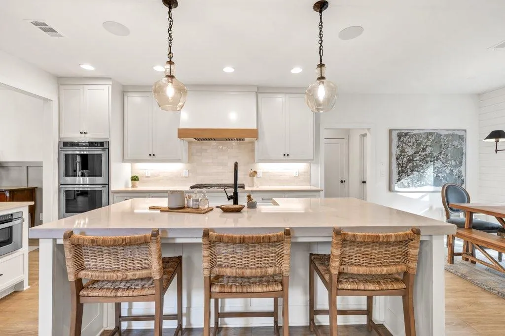 Buford, Georgia 30518, United States, 5 Bedrooms Bedrooms, ,4 BathroomsBathrooms,Residential,Active,142179