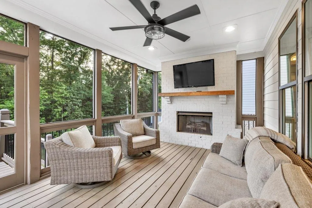 Buford, Georgia 30518, United States, 5 Bedrooms Bedrooms, ,4 BathroomsBathrooms,Residential,Active,142179