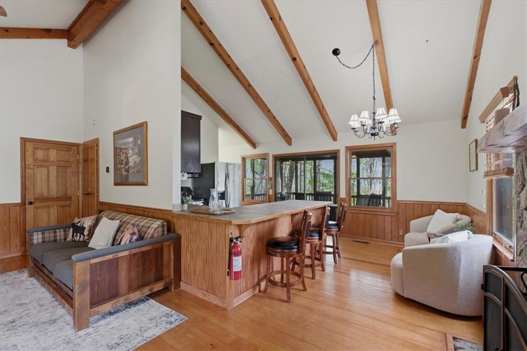 986 Mountain Oak Road