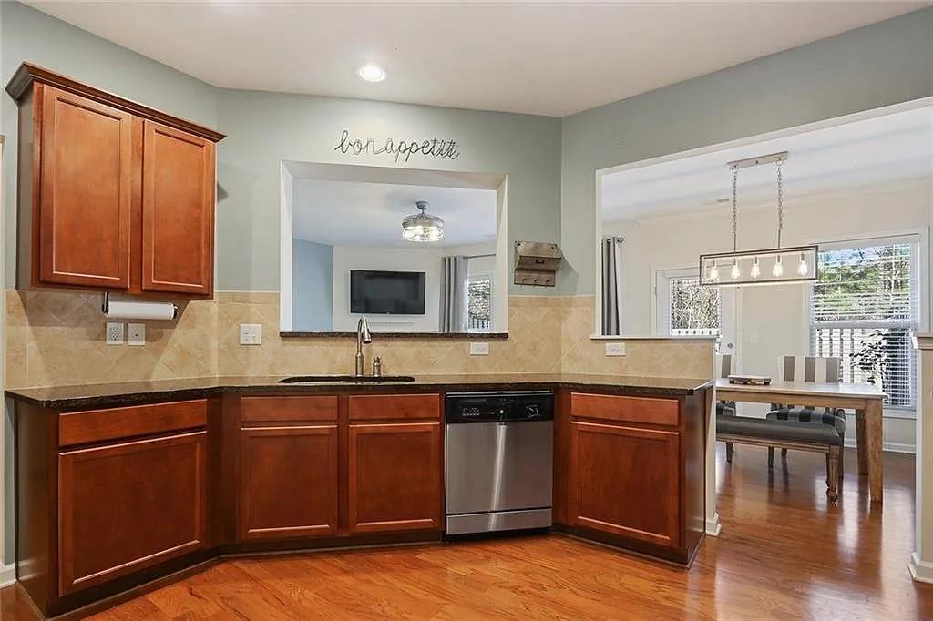 1460 Faircrest Lane, Alpharetta, Georgia image 6