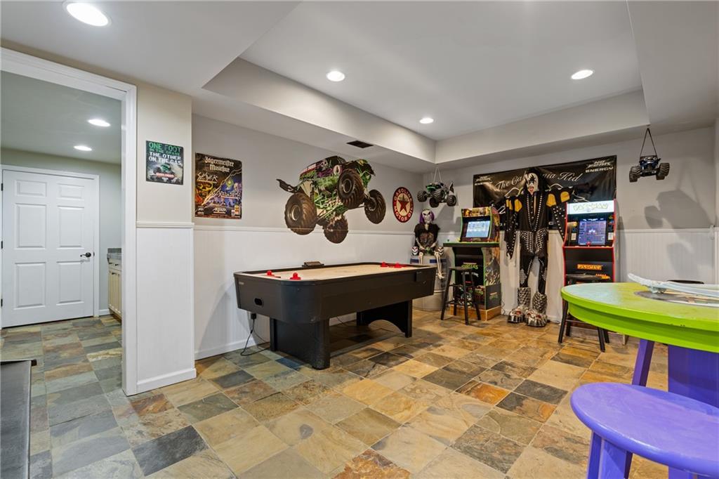 5724 Kendrick Lane, Cumming, Georgia image 31