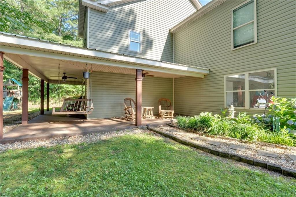 711 E Cochran Road SE