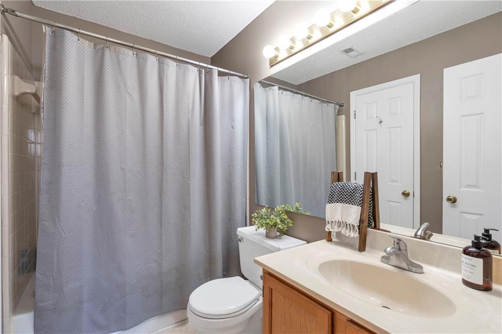 Rivermont Village - Residential Lease