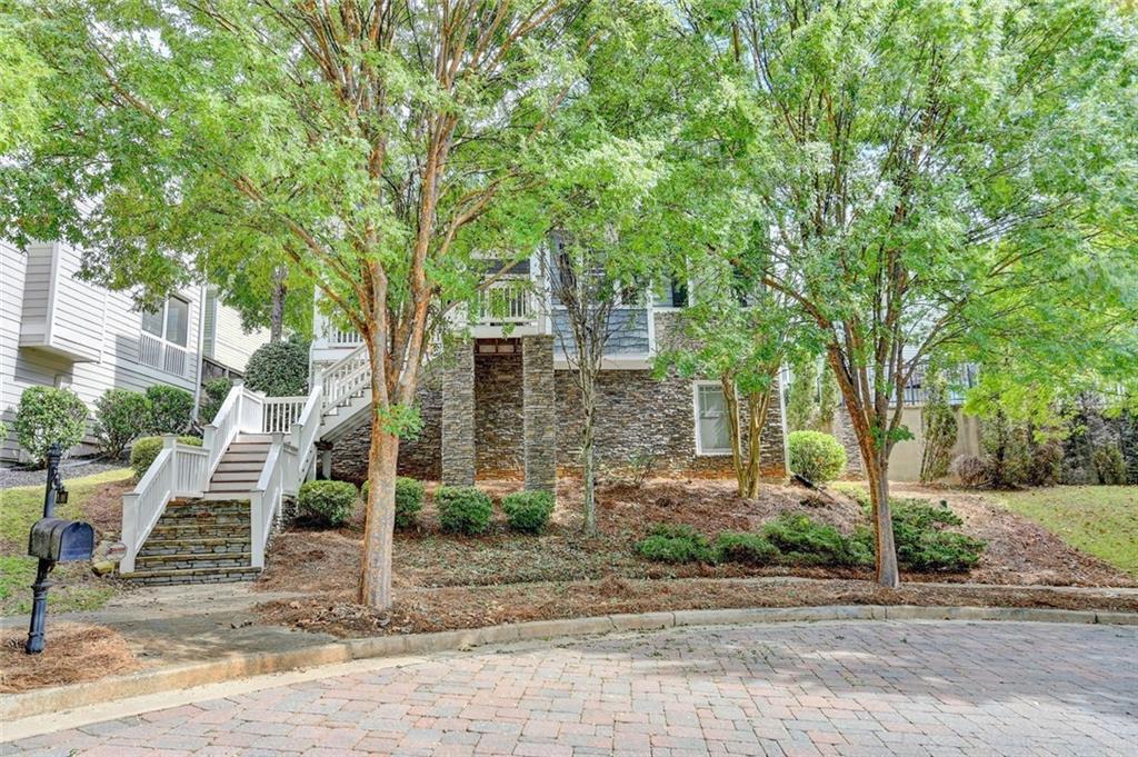 1613 Dupont Commons Drive NW