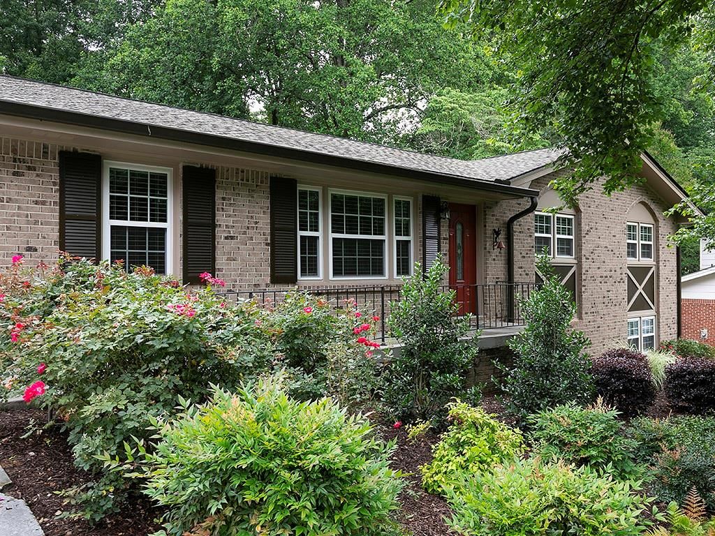 Photo of 226 King David Drive SW, Lilburn, GA 30047 (MLS # 7786398)