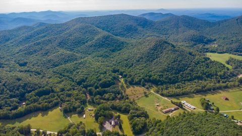 Tr 3 Glenn Elliot Road Dahlonega GA 30533