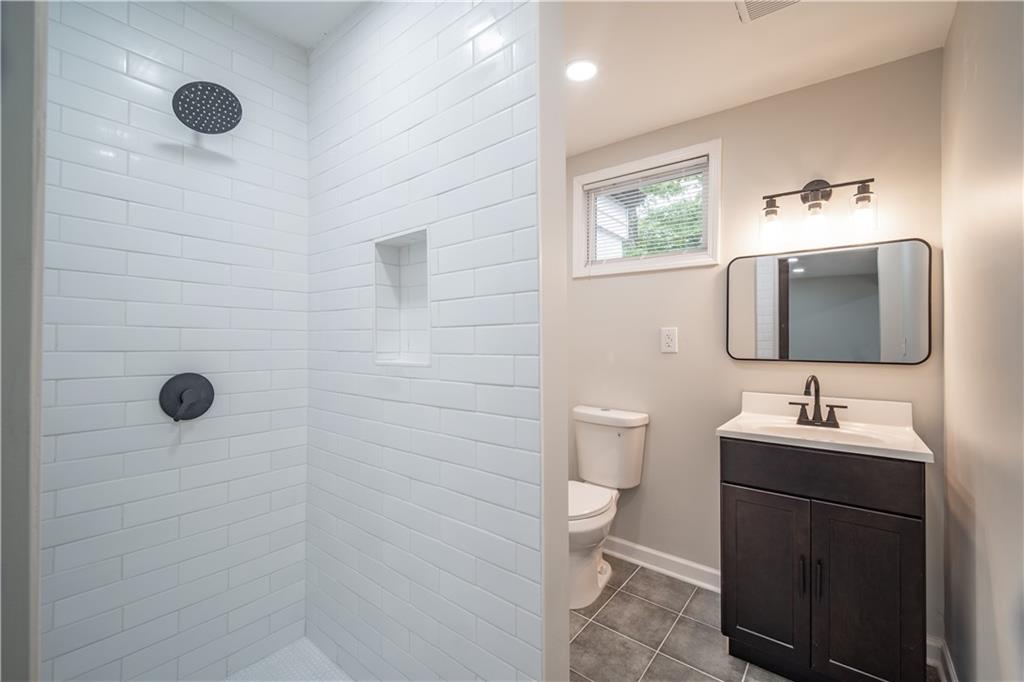 2137 Delowe Drive, Atlanta, Georgia image 18
