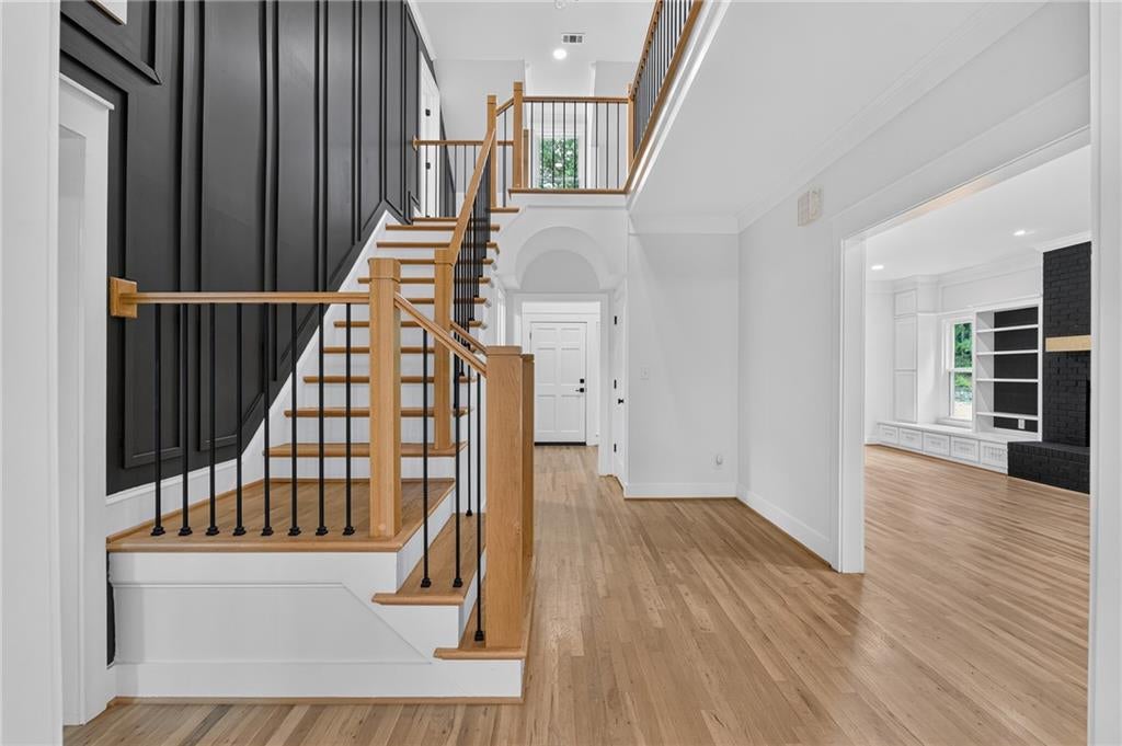 3380 Hill Forest Trail