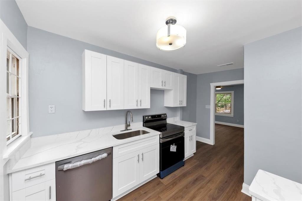 942 Lawton Street, Atlanta, Georgia image 13