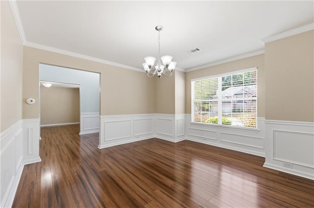 130 Apache Street SW