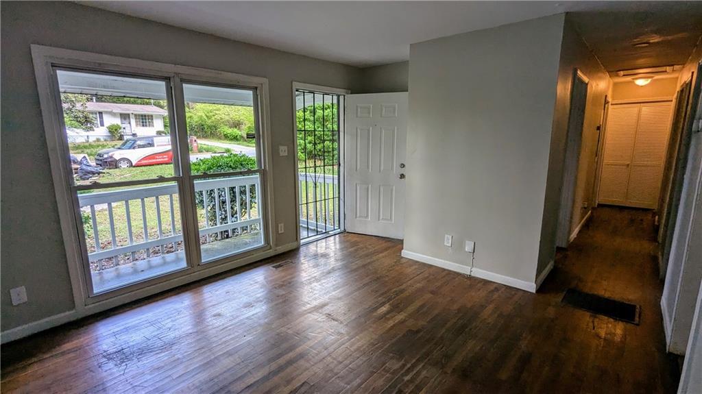 1076 Fairburn Road, Atlanta, Georgia image 3
