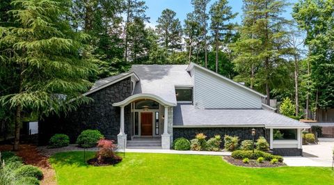 Photo of 4070 Whitewater Creek Road, Atlanta, GA 30327 (MLS # 7661716)