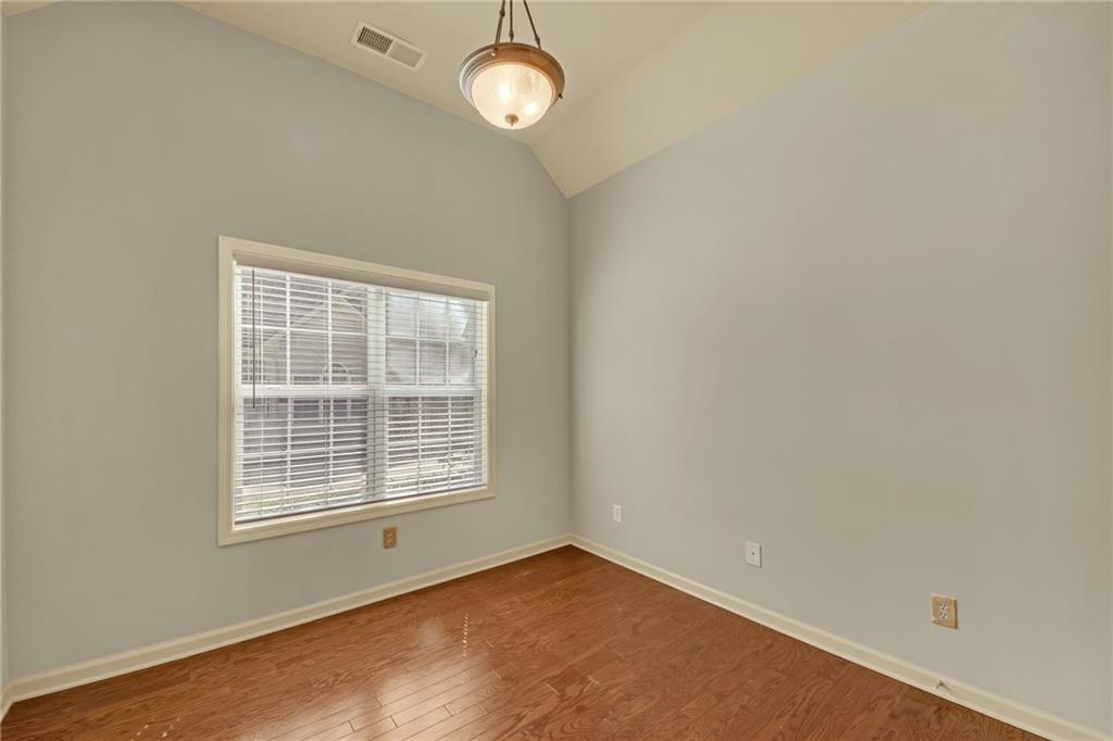206 Glens Loop, Woodstock, Georgia image 14