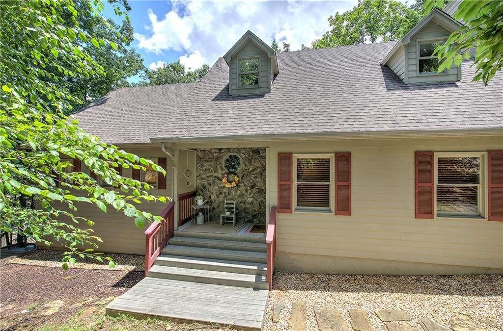 376 Alpine Drive
