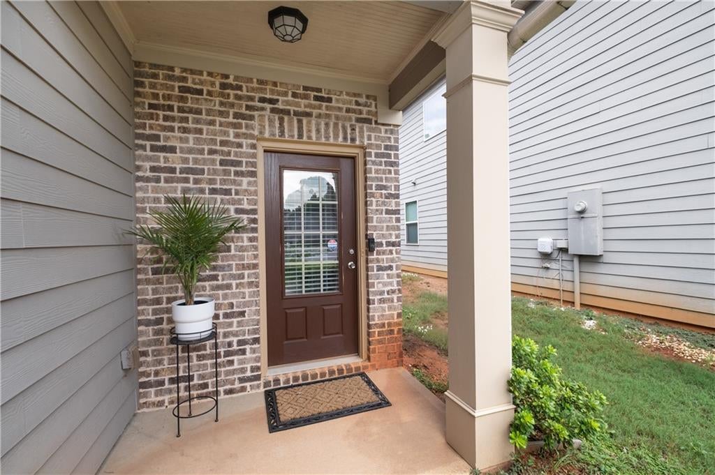 2391 Oakleaf Circle