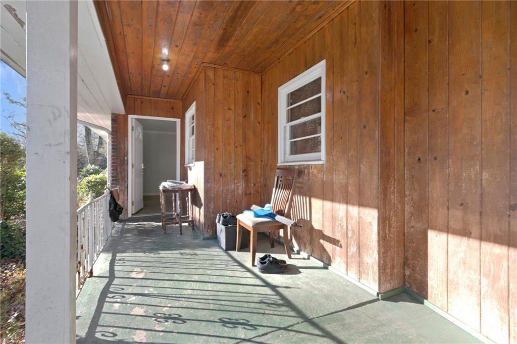 1405 Pinehurst Drive SW