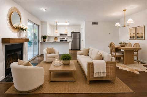 Condo For Sale - 24 Doranne Court<br/> Smyrna, GA 30080