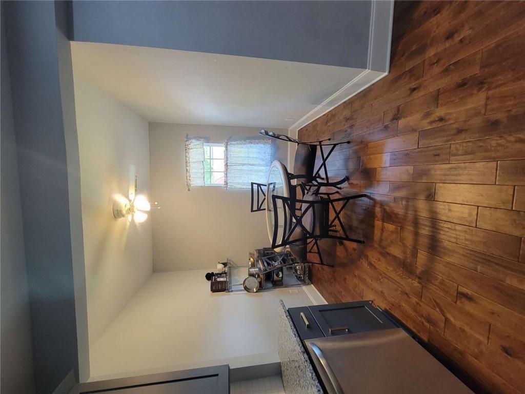 475 SW Willard Avenue, Atlanta, Georgia image 9