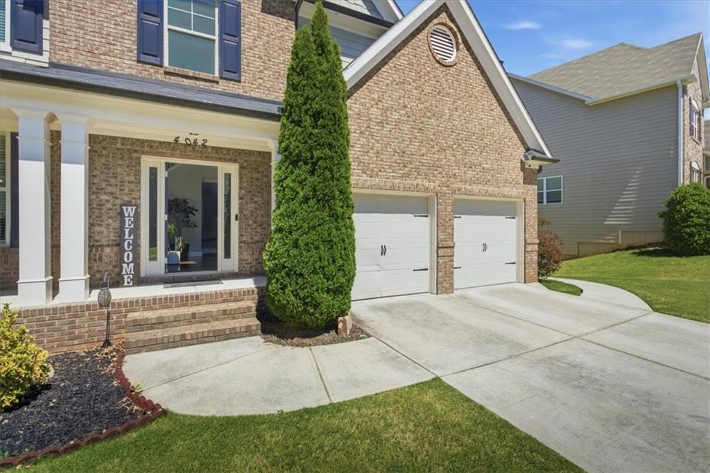 4042 Broadmoor Court SW