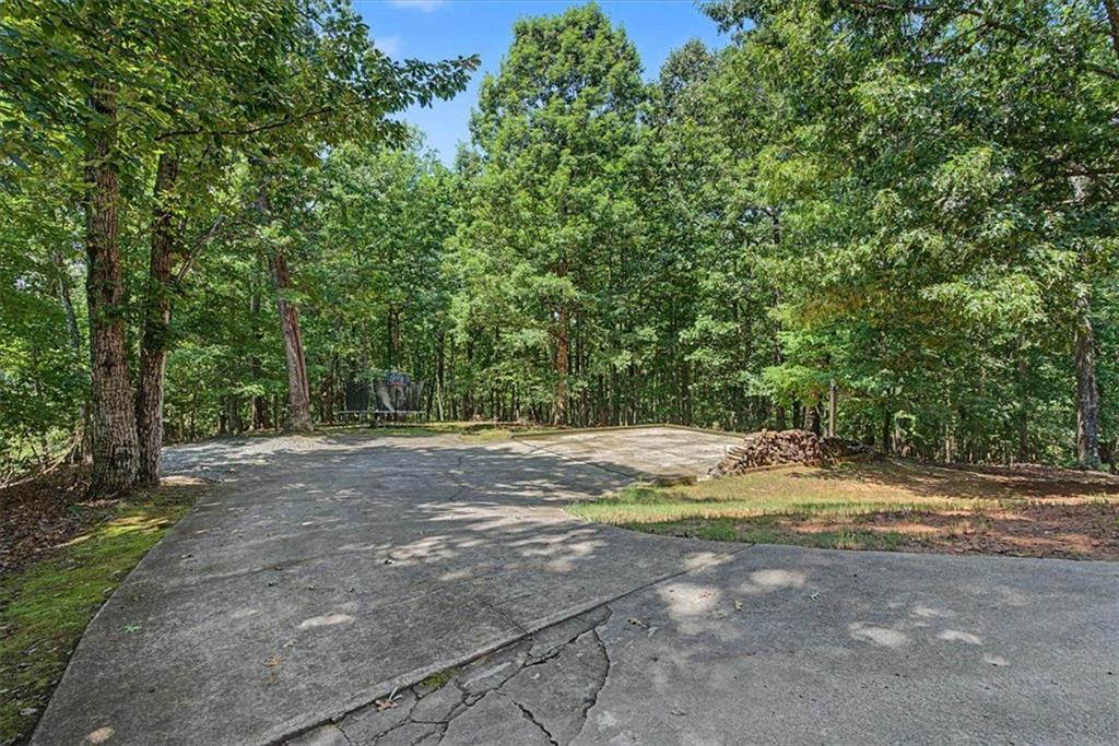 6431 Chestnut Hill Road