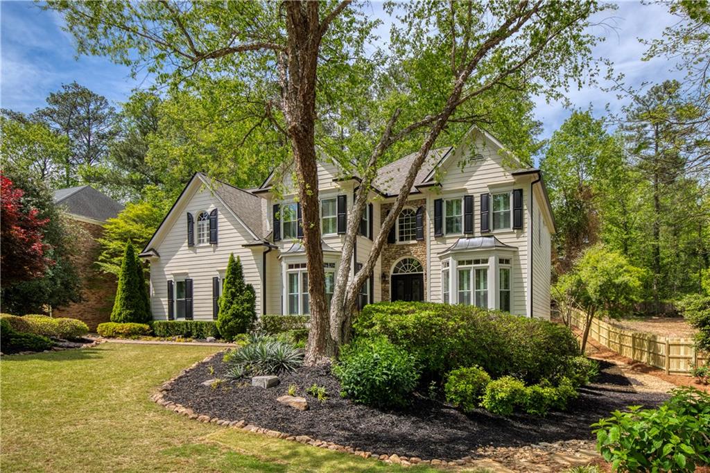 764 Vinings Estates Drive SE