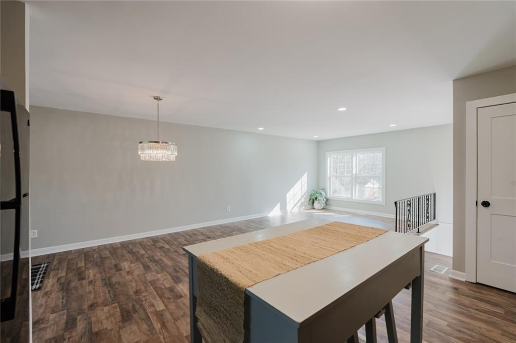 Hollydale - Residential