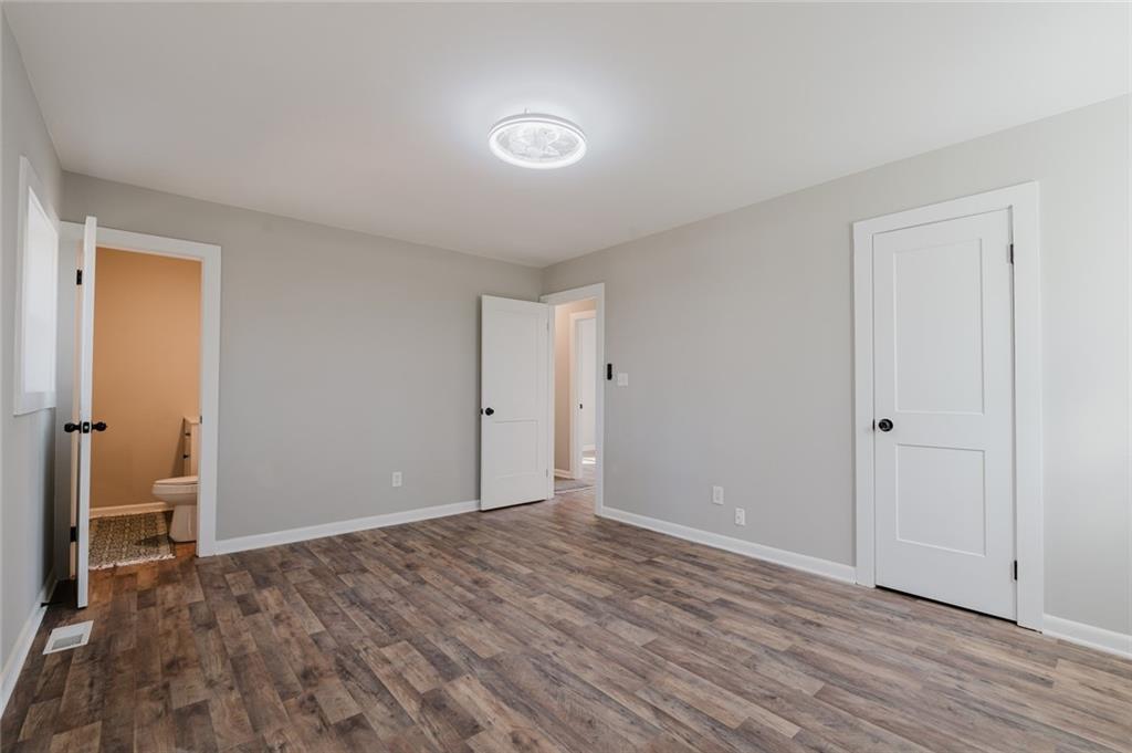 Hollydale - Residential