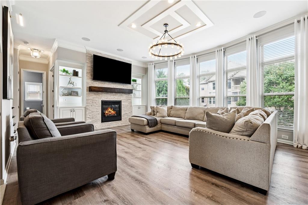 Lakestone - Residential