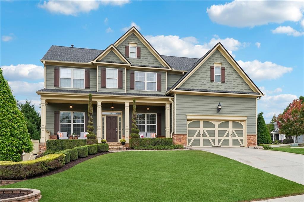 317 Lakestone Landing