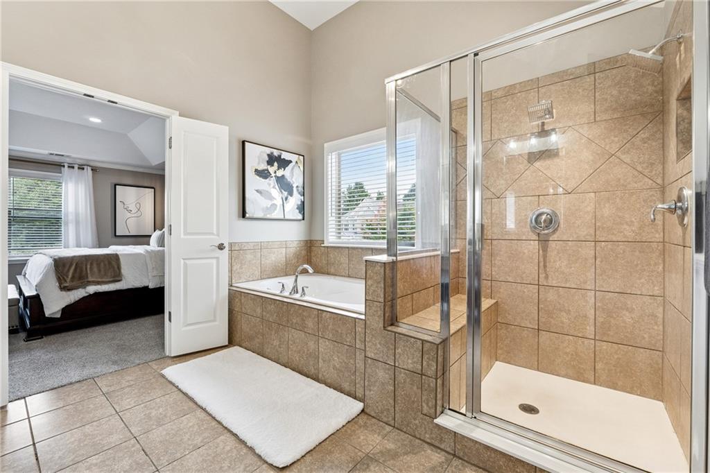 Lakestone - Residential