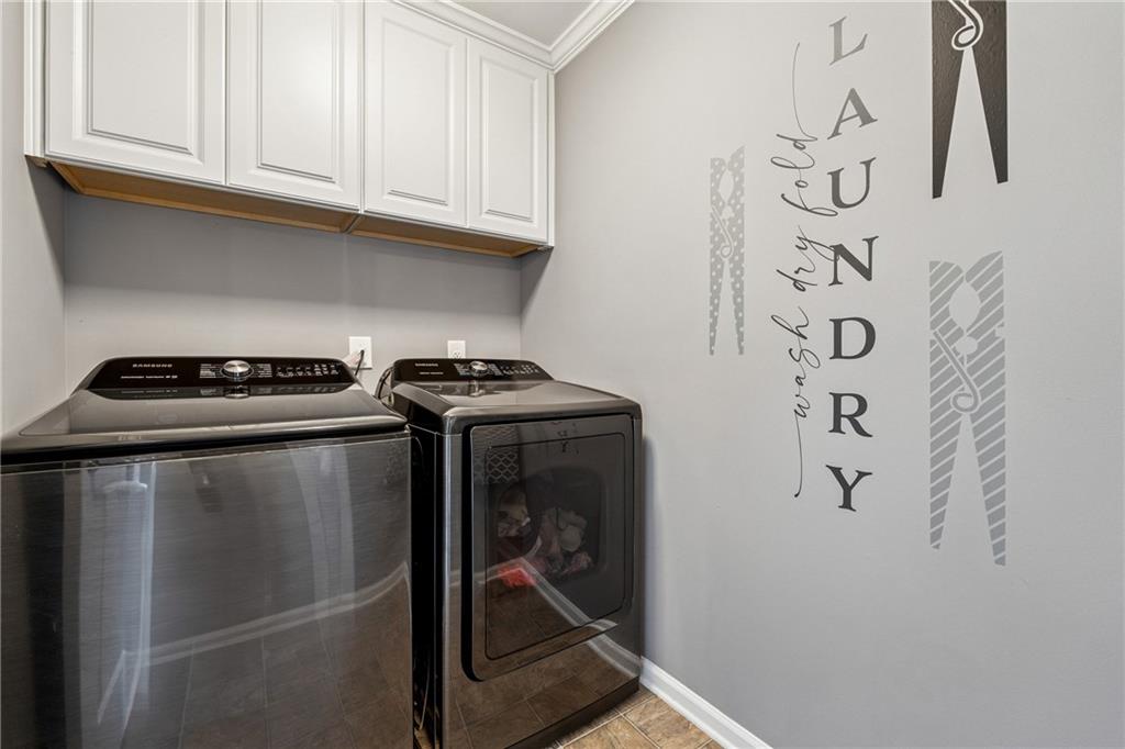 Lakestone - Residential