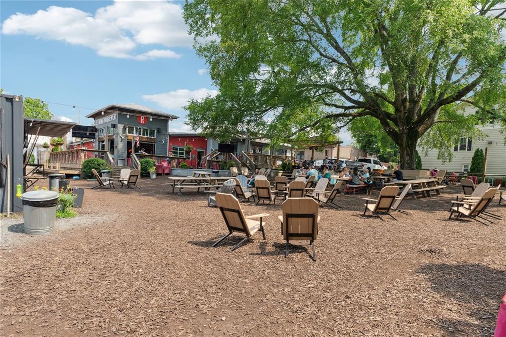 Lakestone - Residential