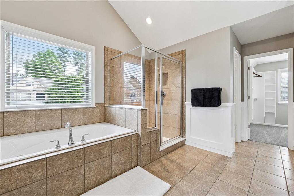 Lakestone - Residential