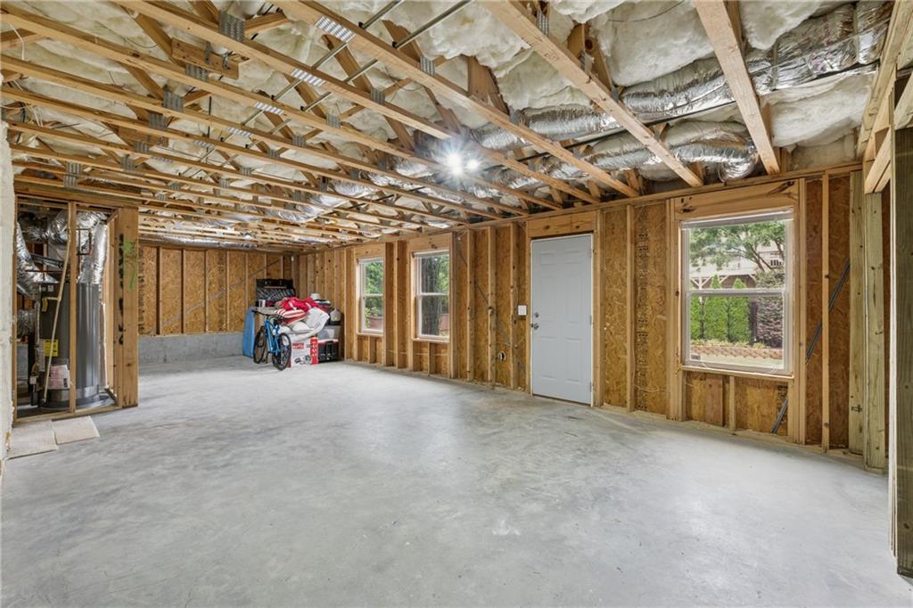 Lakestone - Residential