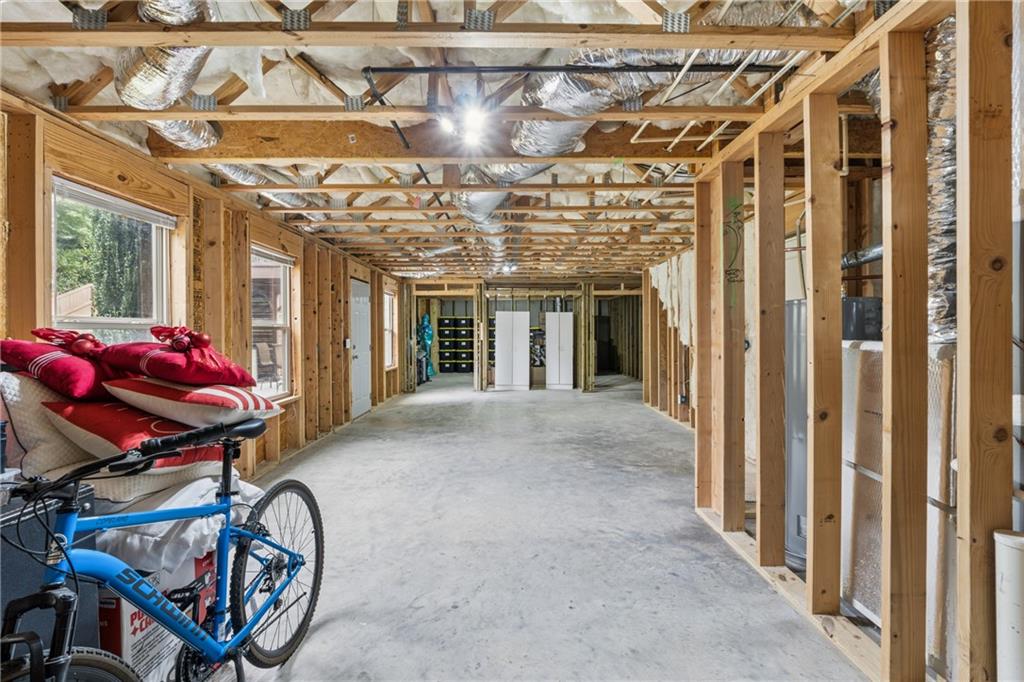 Lakestone - Residential