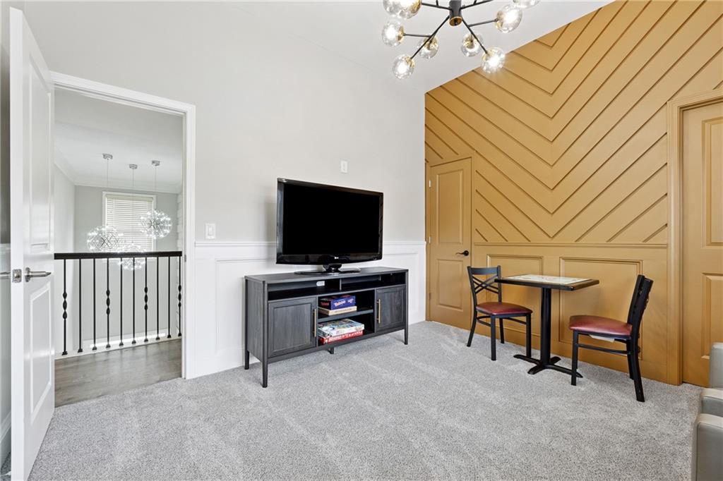 Lakestone - Residential