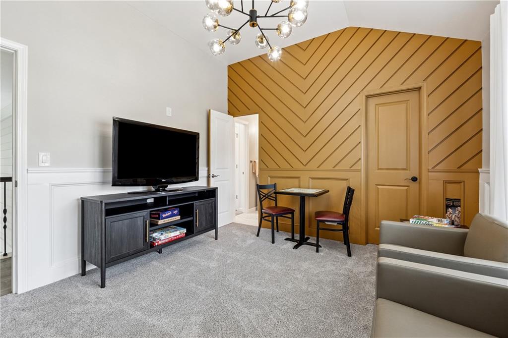 Lakestone - Residential