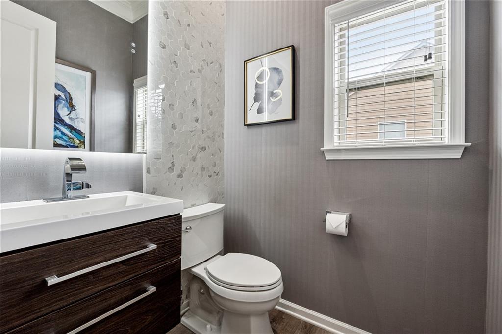 Lakestone - Residential