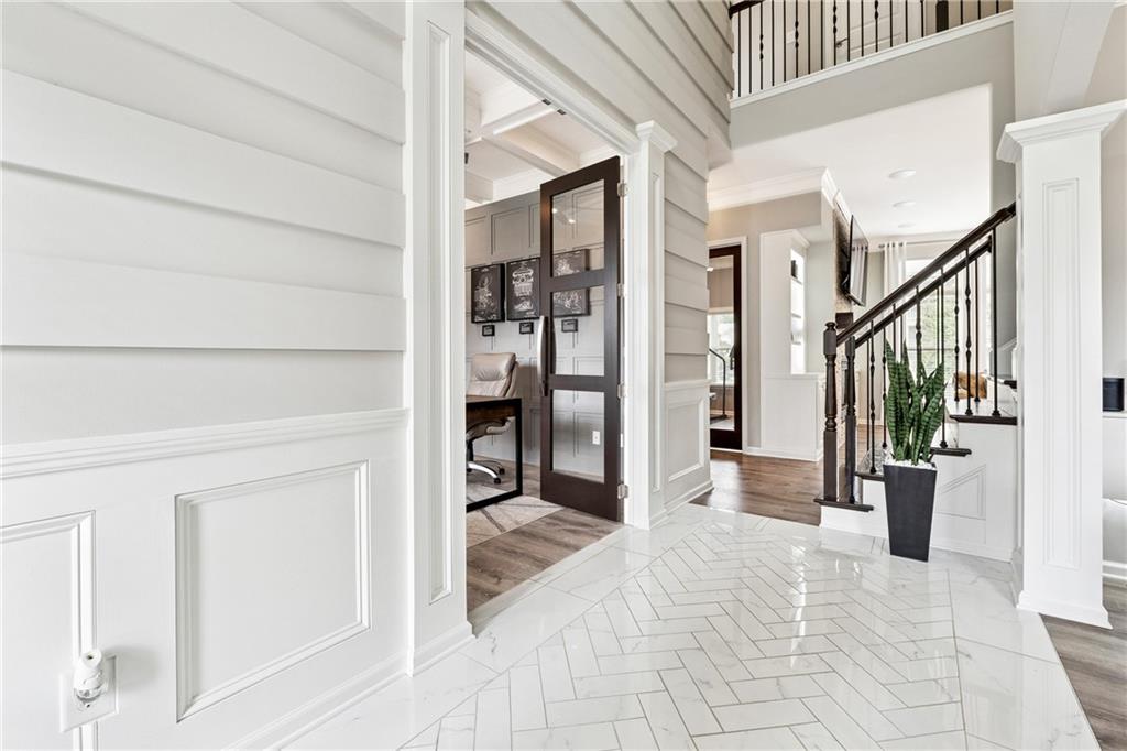 Lakestone - Residential