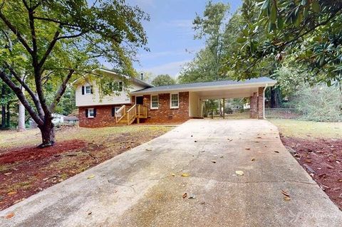 A home in Riverdale