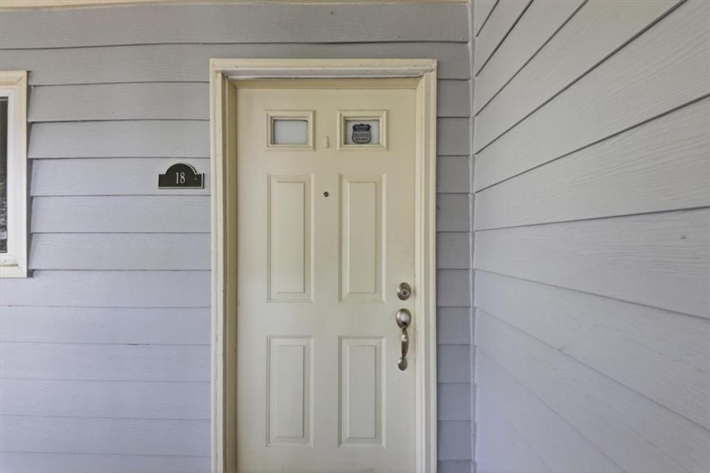 18 Matawan Circle SE 18