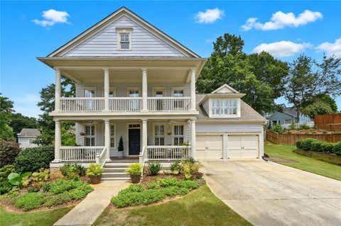 Homes For Sale - 7305 Hedgewood Way<br/> Hoschton, GA 30548