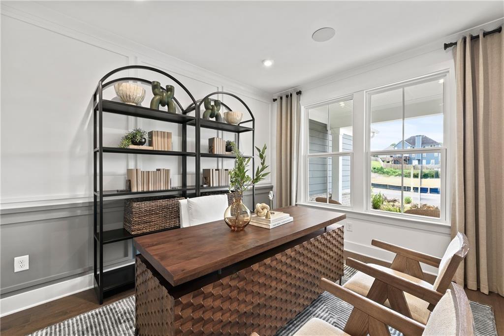 313 Canoe Place