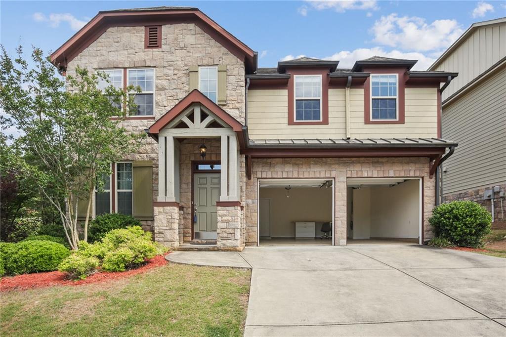 Beautifully well-maintained single home in Johns Creek. Best school district. Convenient to shopping and restaurants in downtown Alpharetta, Avalon, Halcyon, North Point Mall, and Webb Bridge Park. Open floor plan with 4 bedrooms/3.5 bathrooms/private backyard. The main level features an open-concept family room / formal dining room, and a Huge Kitchen with granite countertops/lots of cabinets. Walk-in pantry. Hardwood floor throughout on main. Tons of natural lights throughout. Refrigerator/washer/dryer included.