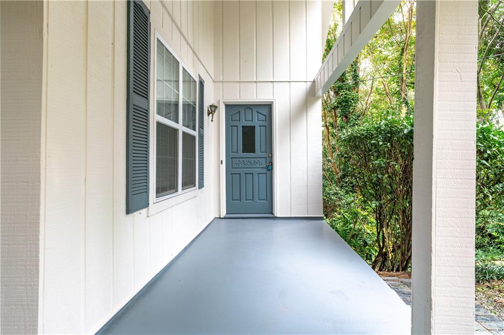 819 Gardenia Lane